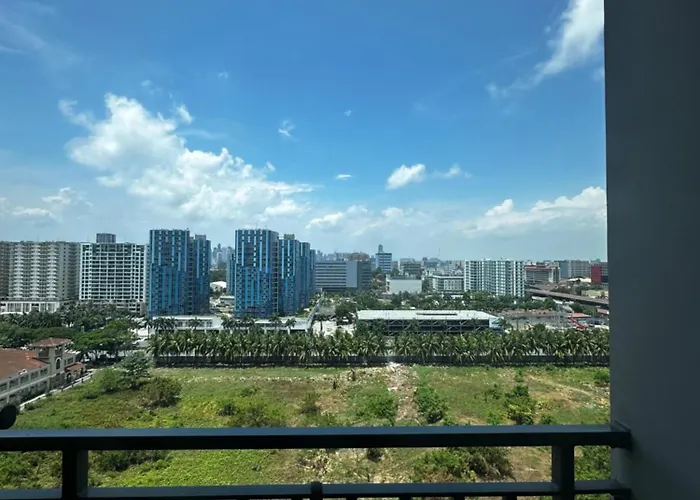 Apartamento Moa Near Airport Shore 3 *